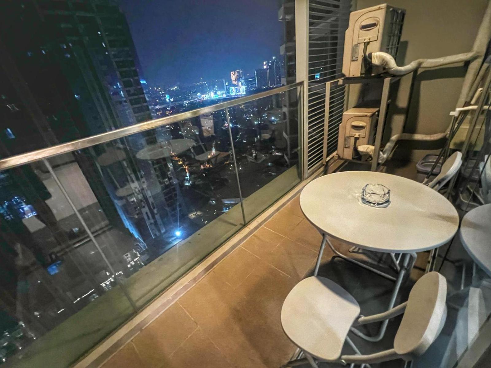 Апарт отель Eg Private House -Bgc Uptown Тагиг Экстерьер фото
