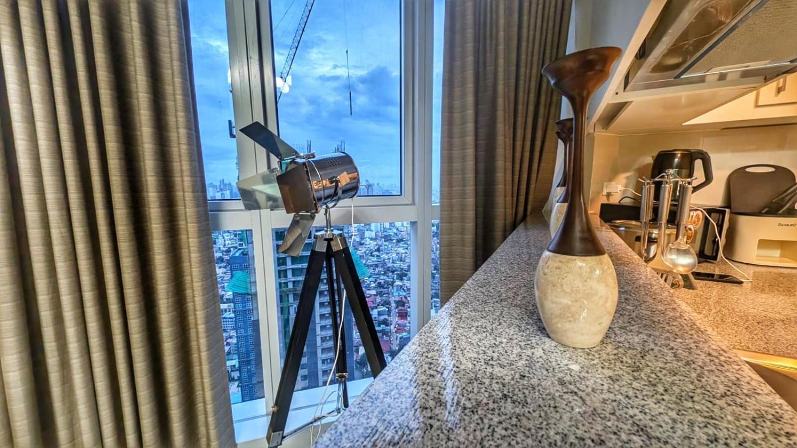 Апарт отель Eg Private House -Bgc Uptown Тагиг Экстерьер фото