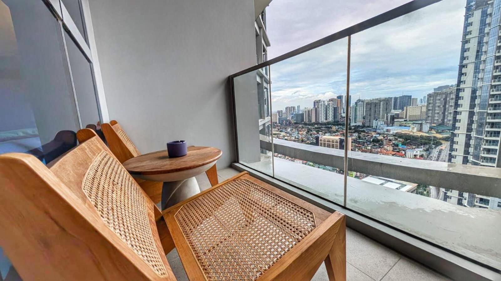 Апарт отель Eg Private House -Bgc Uptown Тагиг Экстерьер фото