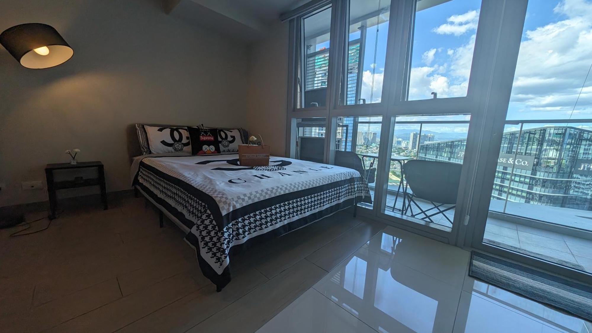 Апарт отель Eg Private House -Bgc Uptown Тагиг Экстерьер фото